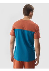 4f - 4F T-shirt z nadrukiem męski - brązowy L. Okazja: na co dzień. Kolor: brązowy. Materiał: dzianina, bawełna, jersey. Długość rękawa: krótki rękaw. Długość: krótkie. Wzór: nadruk. Styl: klasyczny, sportowy, casual