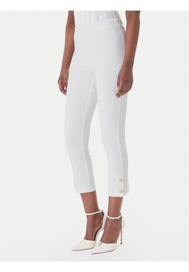 Rinascimento Spodnie materiałowe CFC0128641003 Biały Slim Fit. Kolor: biały. Materiał: syntetyk