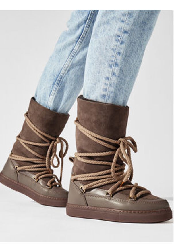 Inuikii Śniegowce Classic High Laced 75107-096 Brązowy. Kolor: brązowy. Materiał: zamsz, skóra
