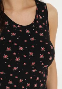 Born2be - Czarny Bawełniany Top z Kwiatowym Wzorem Venitte. Okazja: na co dzień. Kolor: czarny. Materiał: bawełna. Wzór: kwiaty. Styl: klasyczny, casual #4