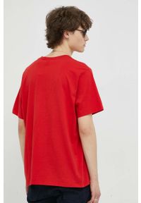 Levi's® - Levi's t-shirt bawełniany kolor czerwony z nadrukiem. Okazja: na spotkanie biznesowe. Kolor: czerwony. Materiał: bawełna. Wzór: nadruk. Styl: biznesowy #5