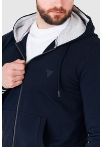 Guess - GUESS Granatowa bluza męska z kapturem na zamek, Rozmiar S. Typ kołnierza: kaptur. Kolor: niebieski. Wzór: aplikacja #4