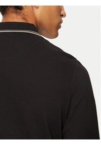 U.S. Polo Assn. Polo MUP2255 Czarny Regular Fit. Typ kołnierza: polo. Kolor: czarny. Materiał: bawełna
