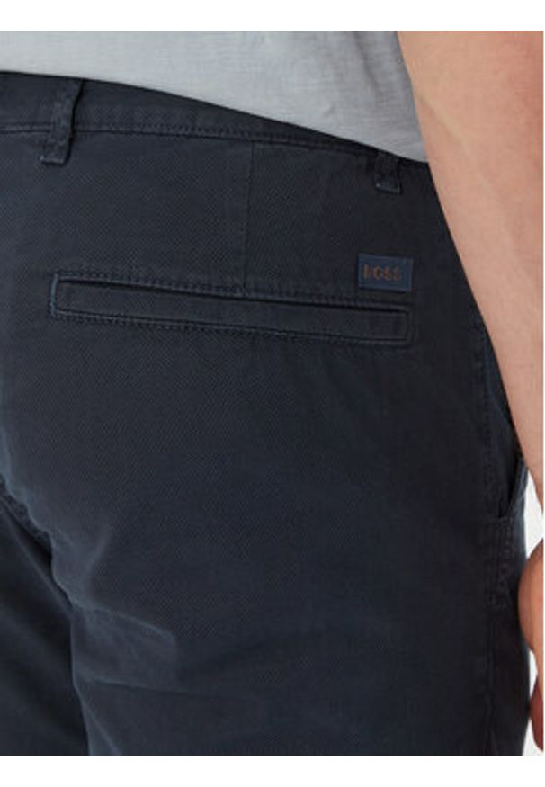 BOSS Chinosy Chino 50554754 Granatowy Slim Fit. Kolor: niebieski. Materiał: bawełna