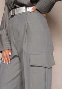 Renee - Ciemnoszare Szerokie Spodnie High Waist w Eleganckim Stylu z Kieszeniami Cargo Dekanna. Okazja: na co dzień, na spotkanie biznesowe. Stan: podwyższony. Kolor: szary. Długość: długie. Styl: elegancki #4