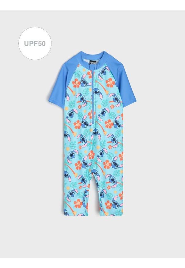 Sinsay - Kombinezon kąpielowy UPF 50 z nadrukiem Stitch - błękitny. Kolor: niebieski. Wzór: nadruk