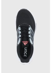 Adidas - adidas buty EQ21 Run kolor czarny. Nosek buta: okrągły. Zapięcie: sznurówki. Kolor: czarny. Materiał: materiał. Sport: bieganie