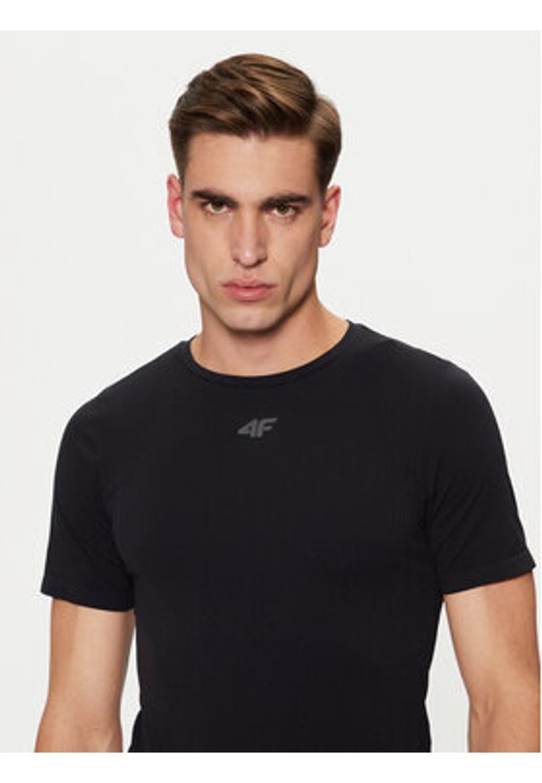 4f - 4F Koszulka techniczna 4FWAW24TFTSM0975 Szary Slim Fit. Kolor: szary. Materiał: syntetyk