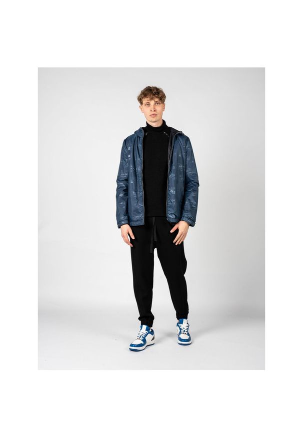 Geox - Kurtka turystyczna męska Siron. Typ kołnierza: kaptur. Kolor: niebieski. Materiał: poliester. Sport: turystyka piesza