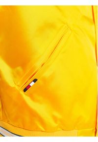 TOMMY HILFIGER - Tommy Hilfiger Kurtka bomber Varsity MW0MW29017 Żółty Regular Fit. Kolor: żółty. Materiał: syntetyk #3
