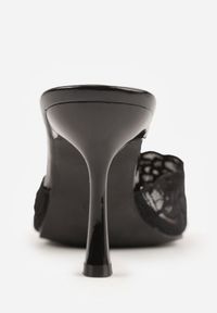 Renee - Czarne Koronkowe Klapki na Szpilce Lyvete. Kolor: czarny. Materiał: koronka. Wzór: haft, koronka. Obcas: na szpilce. Styl: elegancki #2