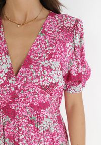Born2be - Fuksjowa Sukienka Midi z Głębokim Dekoltem i Gumką w Pasie z Wiskozy Arevik. Kolor: różowy. Materiał: wiskoza. Długość: midi #4