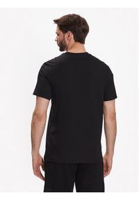 Lyle & Scott T-Shirt Contrast Pocket T-Shirt TS831VOG Czarny Regular Fit. Kolor: czarny. Materiał: bawełna