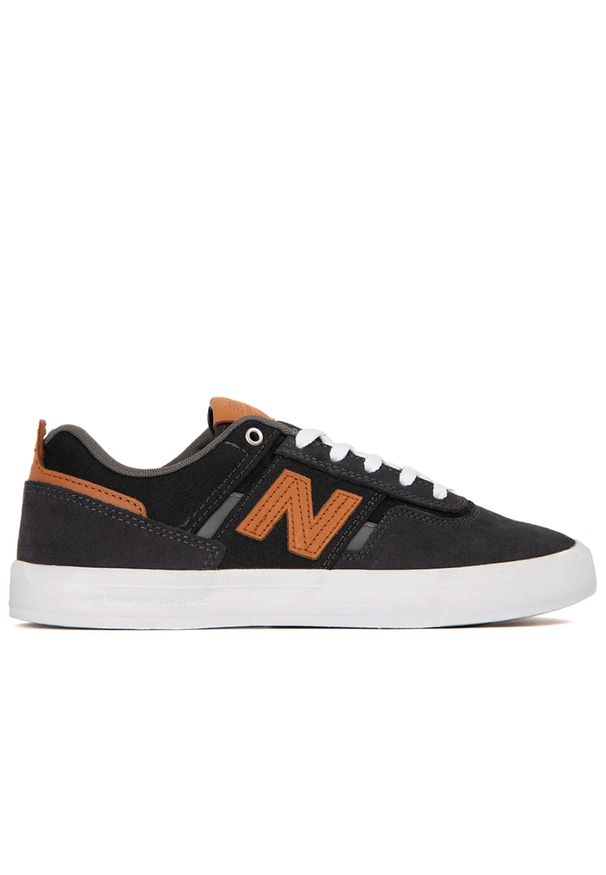 Buty New Balance Numeric NM306SNL - czarne. Kolor: czarny. Materiał: guma, zamsz, materiał, syntetyk. Szerokość cholewki: normalna. Sport: turystyka piesza, skateboard