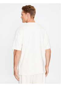 New Balance T-Shirt Athletics Linear T-Shirt MT33560 Beżowy Regular Fit. Kolor: beżowy. Materiał: bawełna