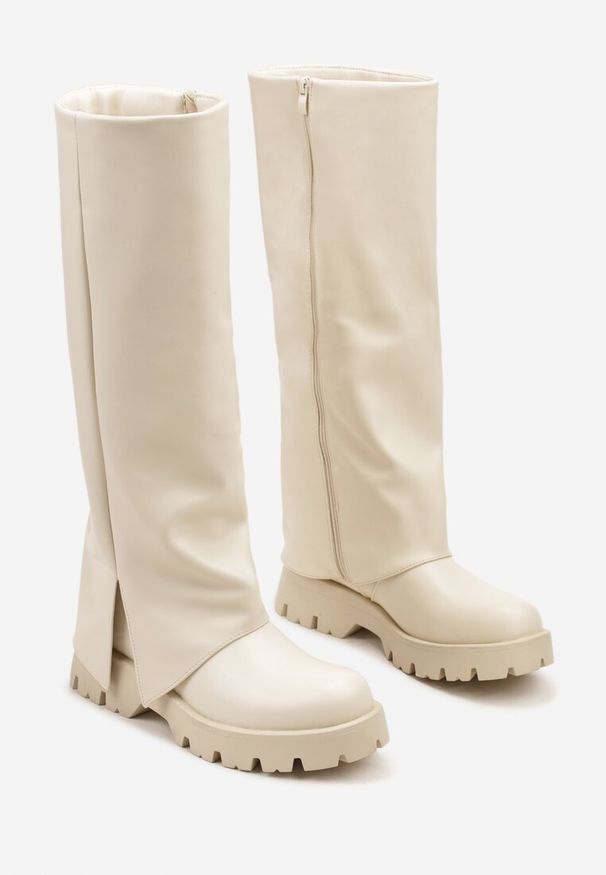 Born2be - Beżowe Kozaki na Grubej Podeszwie z Wywiniętą Cholewką Palamme. Okazja: na co dzień. Kolor: beżowy. Materiał: jeans. Szerokość cholewki: normalna. Styl: casual