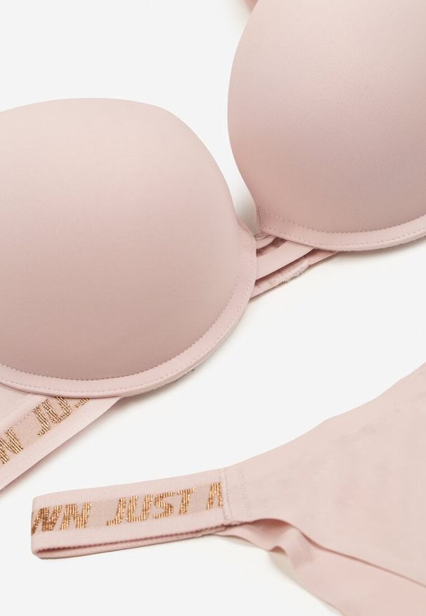 Born2be - Różowy Komplet Biustonosz Push-Up i Wycięte Majtki Figi Ozdobione Napisami Bralara. Kolor: różowy. Materiał: materiał. Wzór: aplikacja, napisy