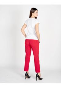 Pinko T-shirt "Annuvolare" | 1V10Q8 Y81C | Annuvolare T-shirt | Kobieta | Biały. Okazja: na co dzień. Kolor: biały. Materiał: bawełna. Wzór: nadruk. Styl: casual #4