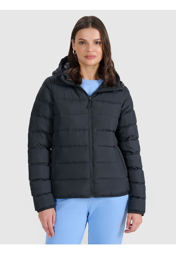 4f - 4F Kurtka puchowa z wypełnieniem naturalnym damska - czarna L. Okazja: na co dzień. Typ kołnierza: kaptur. Kolor: czarny. Materiał: puch. Sezon: zima, wiosna. Styl: casual, klasyczny, sportowy