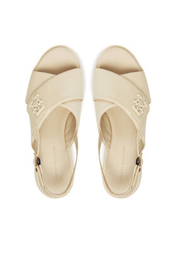 TOMMY HILFIGER - Tommy Hilfiger Sandały Th Logo Hw Padded Leather Sandal FW0FW08808 Beżowy. Kolor: beżowy. Materiał: skóra