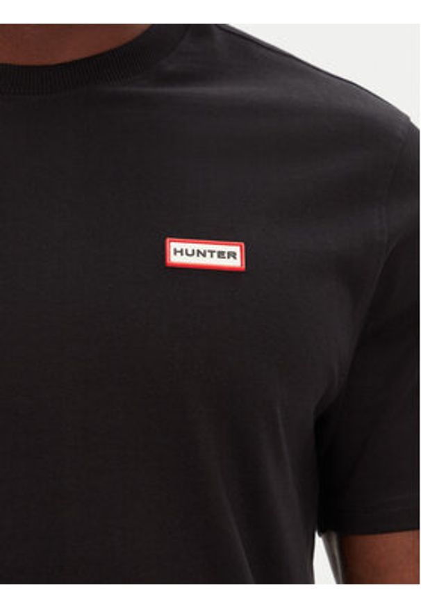 Hunter T-Shirt Tavish HARM0082251 Czarny Regular Fit. Kolor: czarny. Materiał: bawełna