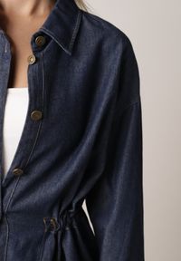 Born2be - Granatowa Bawełniana Koszula ze Ściagaczami w Pasie Lennada. Okazja: na spotkanie biznesowe, do pracy. Kolor: niebieski. Materiał: bawełna. Styl: biznesowy #4