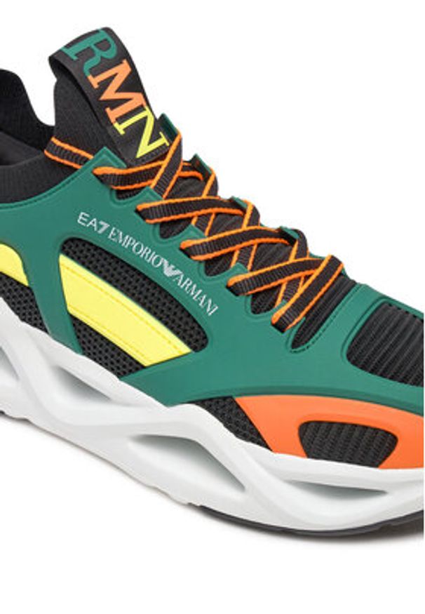 EA7 Emporio Armani Sneakersy X8X174 XK377 U052 Czarny. Kolor: czarny. Materiał: materiał