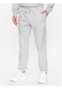 New Balance Spodnie dresowe MP31539 Szary Regular Fit. Kolor: szary. Materiał: dresówka, bawełna, syntetyk