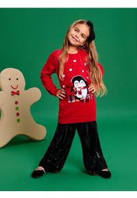 Sinsay - Świąteczny sweter z pingwinem zdobionym cekinami i pomponami - wielobarwny. Długość rękawa: długi rękaw. Długość: długie. Wzór: aplikacja. Styl: wizytowy #1