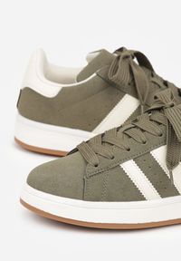 Renee - Zielone Sneakersy Ozdobione Paskami Dolirenna. Okazja: na co dzień. Zapięcie: pasek. Kolor: zielony. Materiał: jeans. Wzór: aplikacja #7