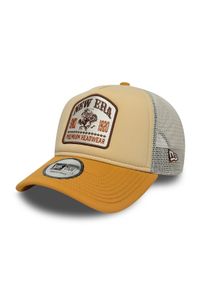 Czapka Trucker New Era Graphic Patch. Kolor: beżowy. Styl: sportowy, elegancki