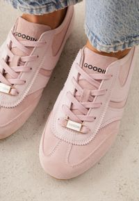 Renee - Różowe Sneakersy Klasyczne Tenisówki z Zamszu Naturalnego Talanashta. Okazja: na co dzień. Kolor: różowy. Materiał: zamsz #8