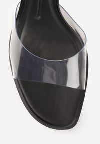 Born2be - Czarne Klapki z Transparentną Cholewką na Niskiej Szpilce Yalindra. Okazja: na co dzień. Kolor: czarny. Materiał: jeans. Sezon: lato. Styl: casual, elegancki #8