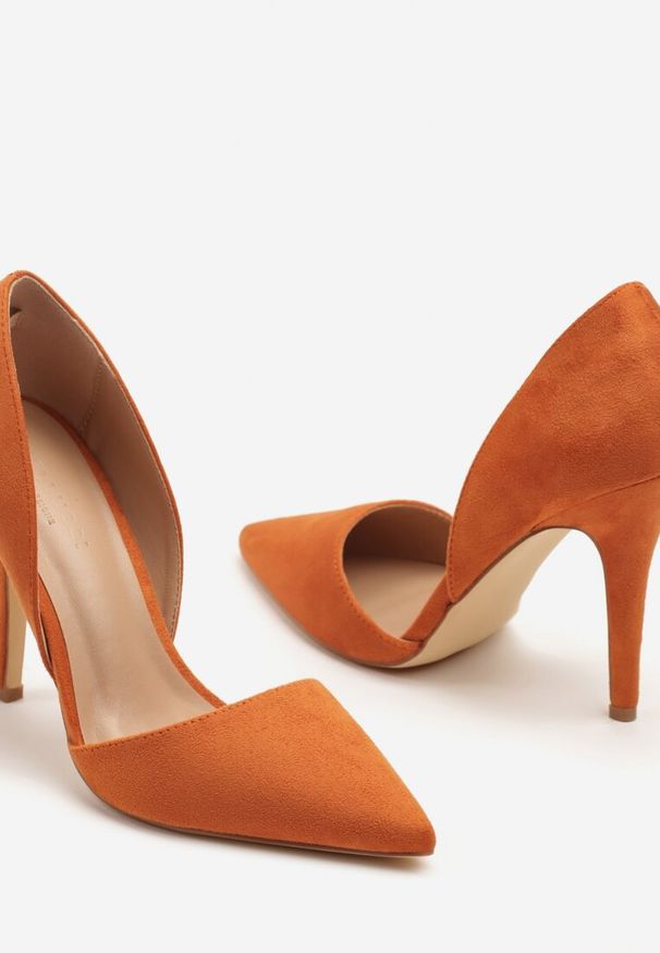 Renee - Pomarańczowe Szpilki z Ozdobnymi Wycięciami Rriana. Okazja: na co dzień, na spacer. Kolor: pomarańczowy. Materiał: jeans. Obcas: na szpilce. Styl: klasyczny, elegancki, casual