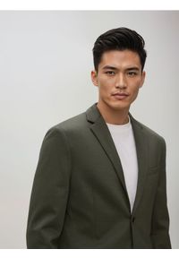 Reserved - Marynarka slim fit - oliwkowy. Kolor: oliwkowy. Materiał: dzianina, wiskoza, elastan
