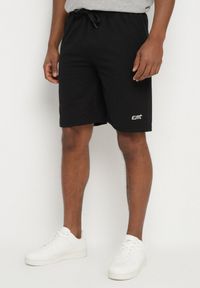 Born2be - Czarne Szorty z Bawełną Dresowe z Gumką w Pasie Lirasene. Okazja: na co dzień. Kolor: czarny. Materiał: dresówka, bawełna. Styl: casual