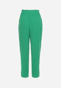 Born2be - Zielone Spodnie z Elastyczną Gumką w Talii i Wysokim Stanem Ozdobione Wiązaniem w Pasie Dimity. Okazja: na co dzień. Stan: podwyższony. Kolor: zielony. Wzór: aplikacja. Styl: casual, elegancki #7