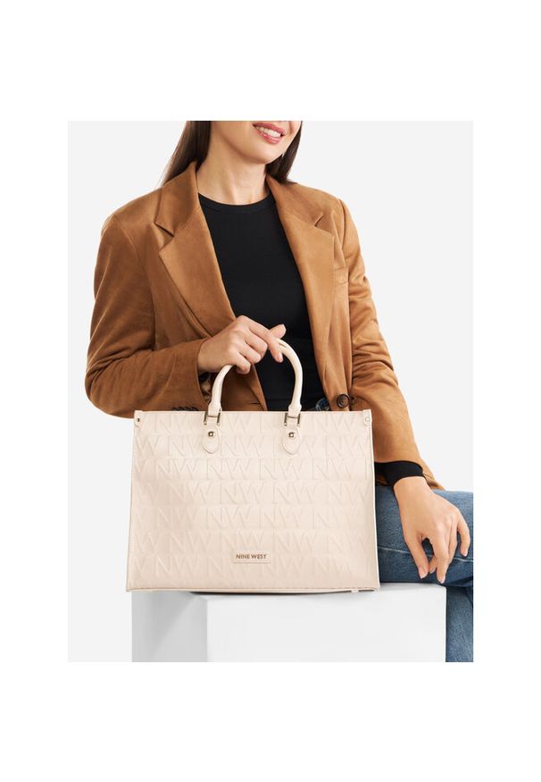 Torebka Nine West. Kolor: beżowy