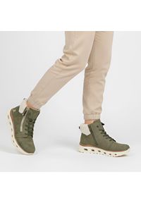 Zielone Botki Rieker Ocieplane Buty Damskie. Okazja: na co dzień. Zapięcie: sznurówki. Kolor: zielony. Materiał: materiał. Szerokość cholewki: normalna. Styl: casual, sportowy #1