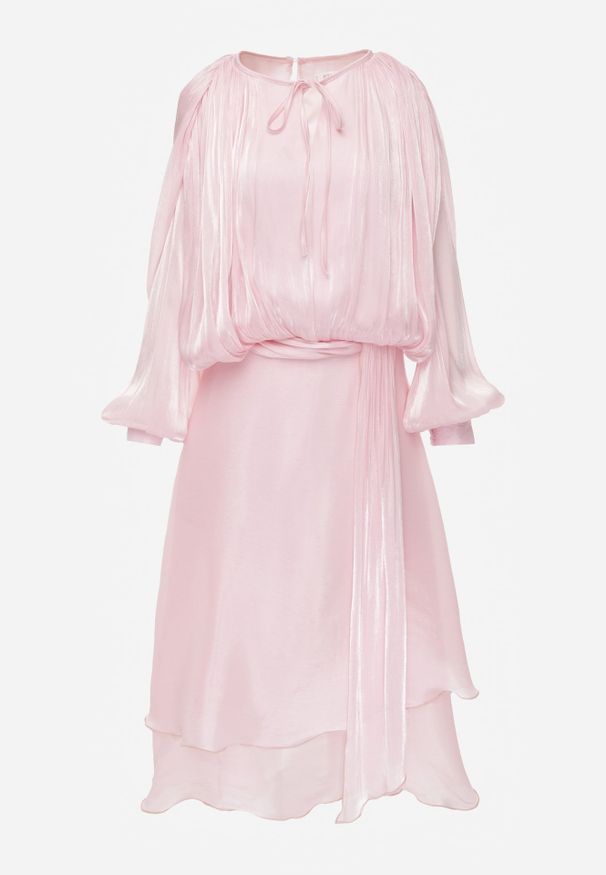 Renee - Różowa Rozkloszowana Sukienka Wieczorowa z Szyfonowej Tkaniny Amanna. Kolor: różowy. Materiał: tkanina, szyfon. Wzór: gładki, aplikacja. Typ sukienki: rozkloszowane. Styl: wizytowy