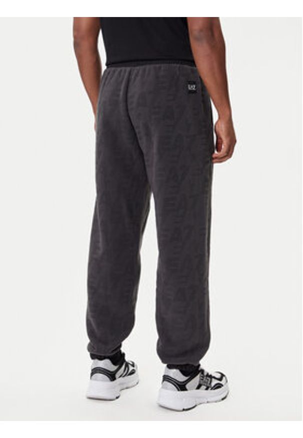 EA7 Emporio Armani Spodnie dresowe 7M000983 AF16804 U8117 Szary Relaxed Fit. Kolor: szary. Materiał: syntetyk
