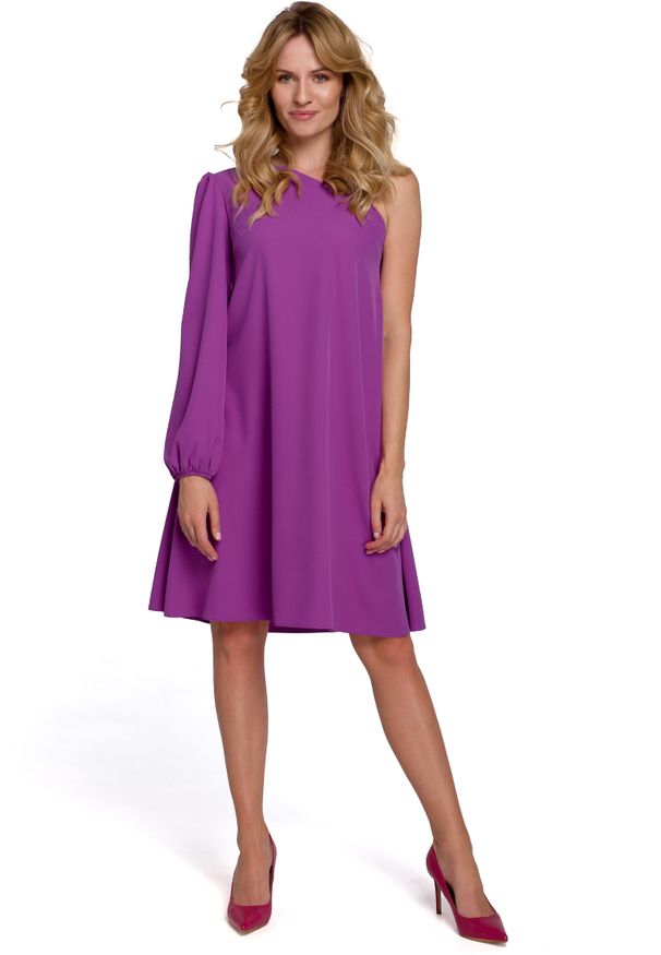 Sukienki.shop - Asymetryczna sukienka na jedno ramię fioletowa. Okazja: na imprezę, na wesele, na ślub cywilny. Kolor: fioletowy. Typ sukienki: asymetryczne. Styl: wizytowy