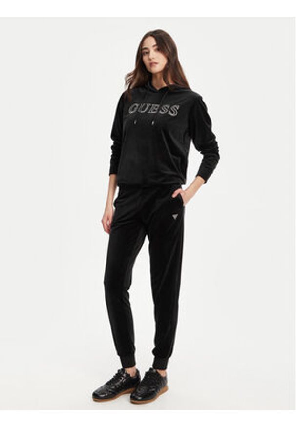 Guess Spodnie dresowe V3BB27 K0232 Czarny Regular Fit. Kolor: czarny. Materiał: syntetyk