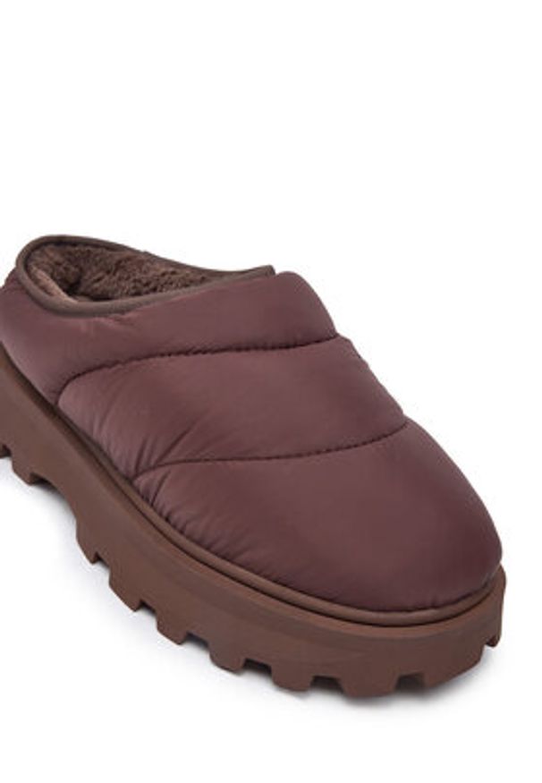 Steve Madden Kapcie Frost SM11003421 Brązowy. Kolor: brązowy. Materiał: materiał