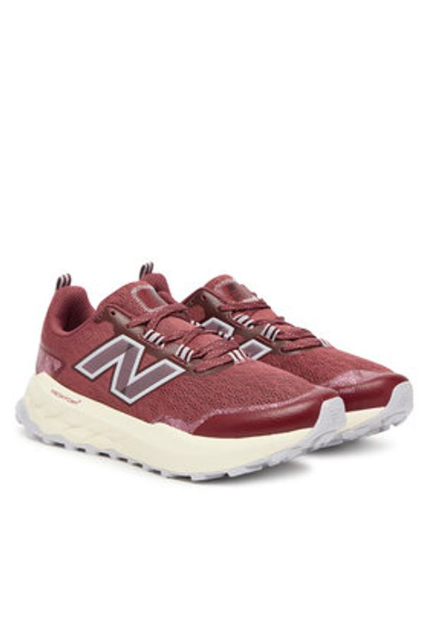 New Balance Buty do biegania Garoe WTGAROC2 Bordowy. Kolor: czerwony. Materiał: materiał