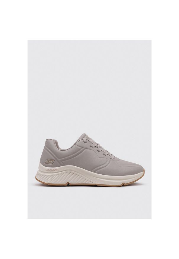 skechers - Tenisówki Skechers Model Bobs Arch Comfort B Kolor Szary. Kolor: beżowy. Materiał: syntetyk, tkanina. Model: Skechers Sport. Sport: turystyka piesza