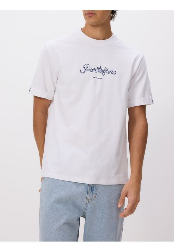 Reserved - T-shirt comfort fit - biały. Kolor: biały. Materiał: bawełna, dzianina