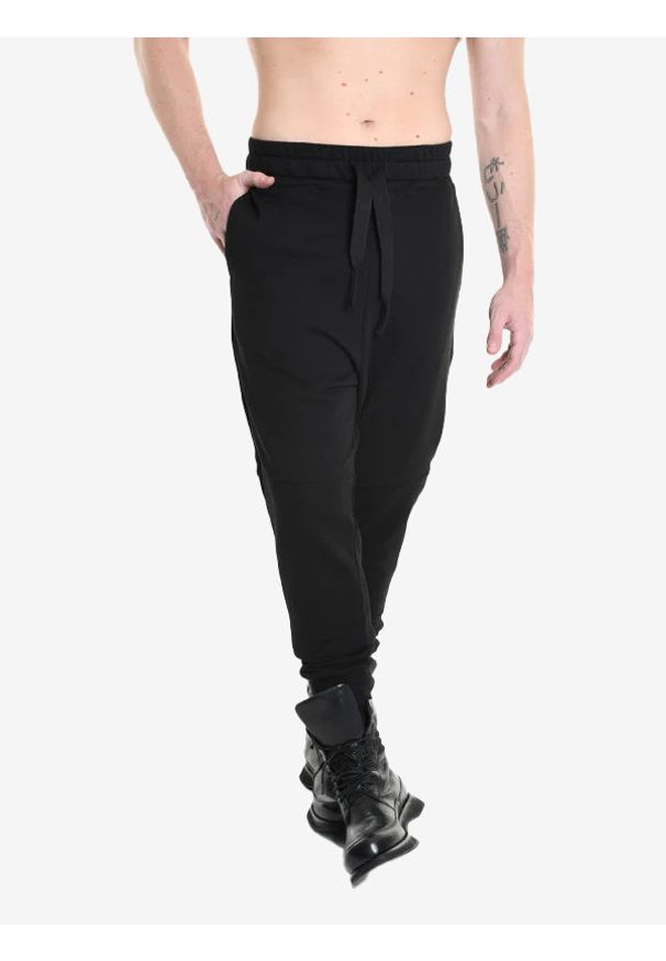 La Haine Inside Us Spodnie "Sportpants" | 3M M1164 | Mężczyzna | Czarny. Okazja: na co dzień, na spacer. Kolor: czarny. Materiał: bawełna. Długość: do kostek. Styl: sportowy, casual, elegancki