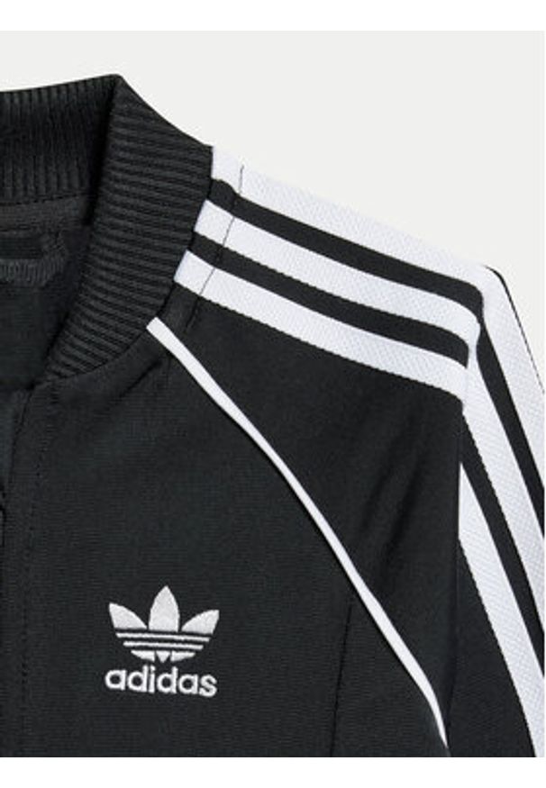 Adidas - adidas Dres adicolor SST IX7622 Czarny Regular Fit. Kolor: czarny. Materiał: syntetyk