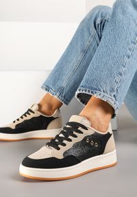 Renee - Czarno-Beżowe Streetwearowe Sneakersy Zdobione Przeszyciami Neonisea. Okazja: na co dzień. Kolor: czarny. Materiał: jeans, skóra. Wzór: aplikacja